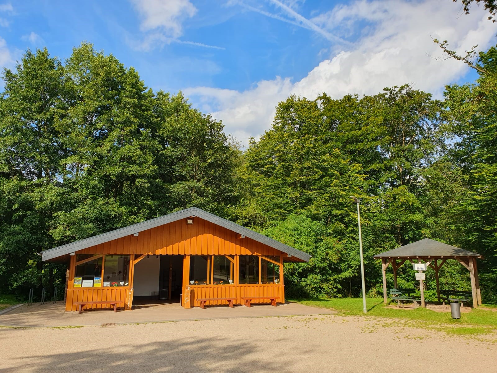 Grillhütte an der Nahequelle